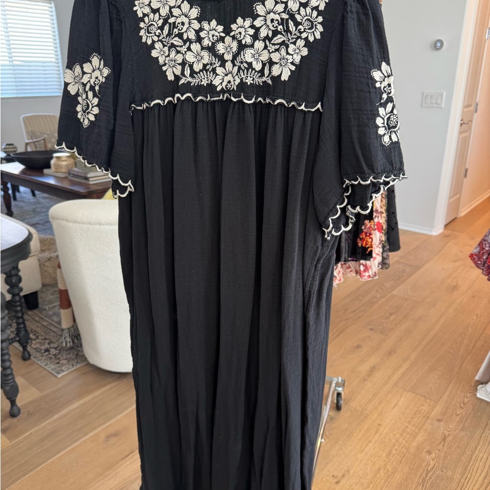 Old Navy Black Maxi Dress with White Floral Embroidery